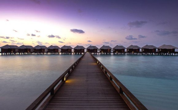 Abu Dhabi and Maldives Twin