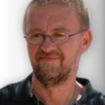 Andre Vltchek